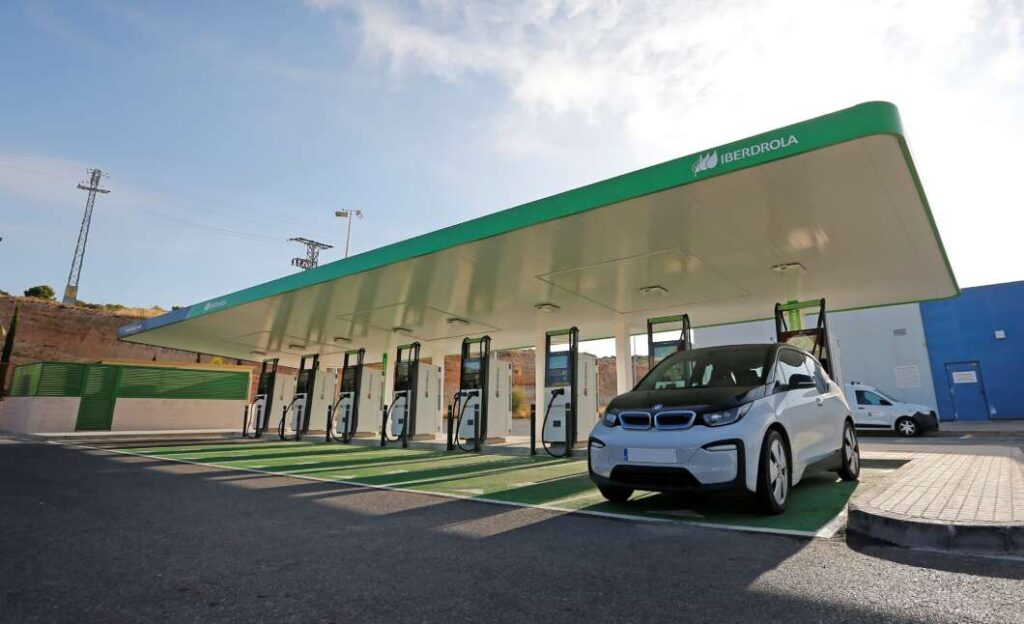 Estación de recarga de Iberdrola en Elche