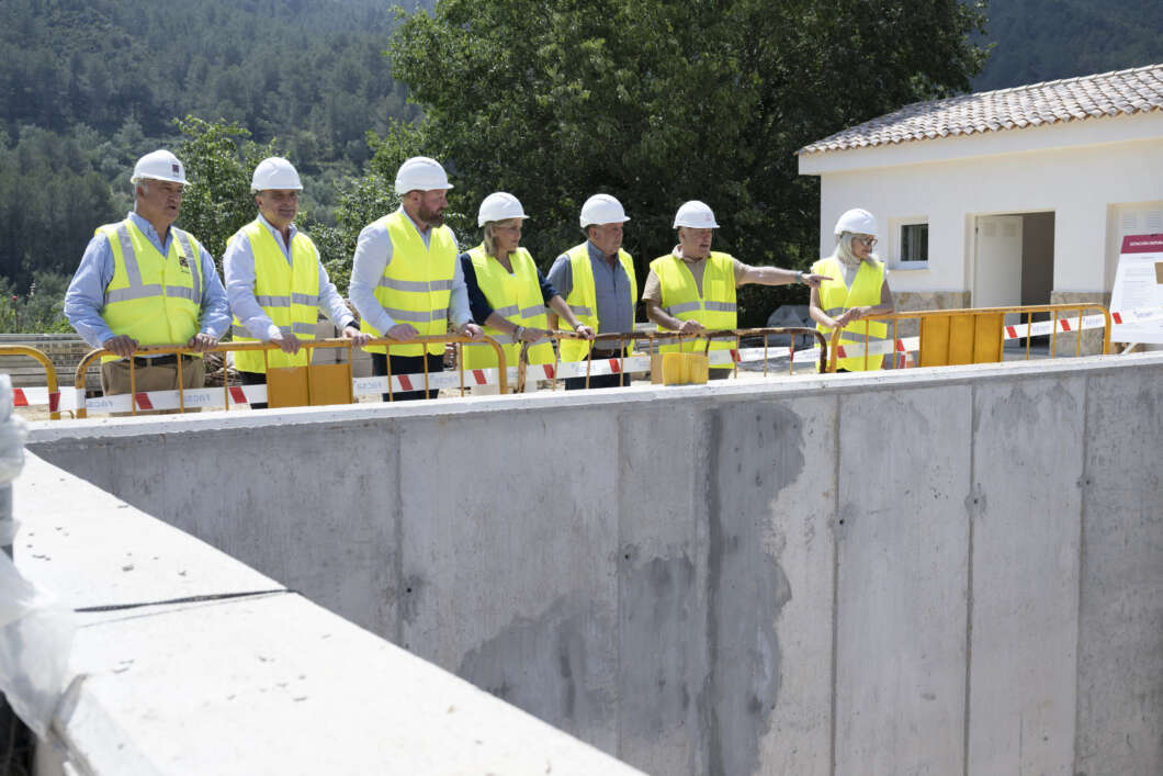 La Diputació impulsa tres noves obres per a millorar la depuració d’aigües