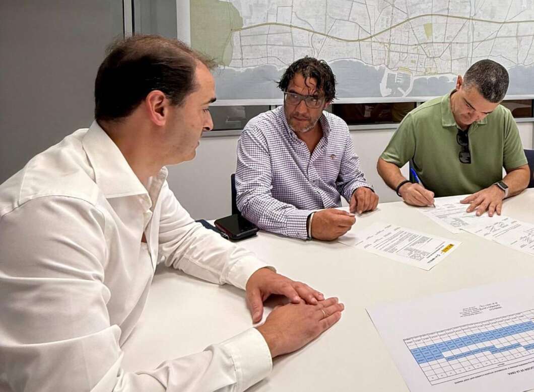 firma contrato obras calle san jose vinaros