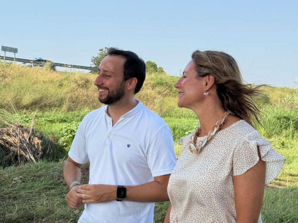 Sergio Toledo y Begoña Carasco Limpieza cauce Río Seco CHJ Castellón 120825
