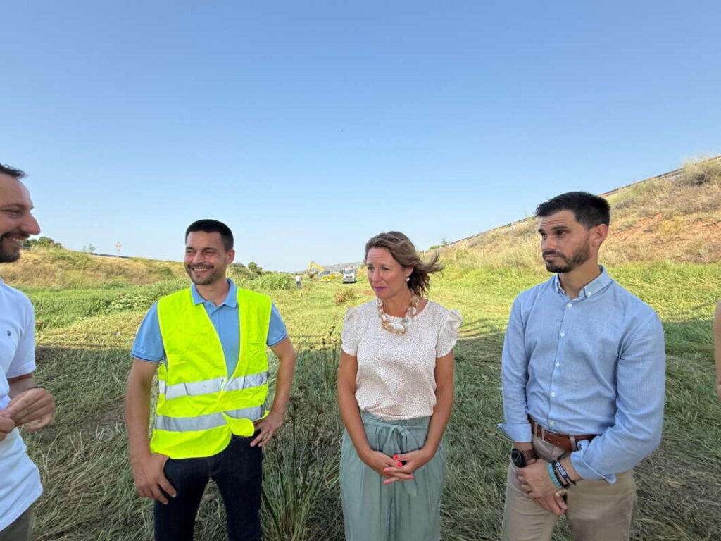 Sergio Toledo y Begoña Carasco Limpieza cauce Río Seco CHJ Castellón 120825