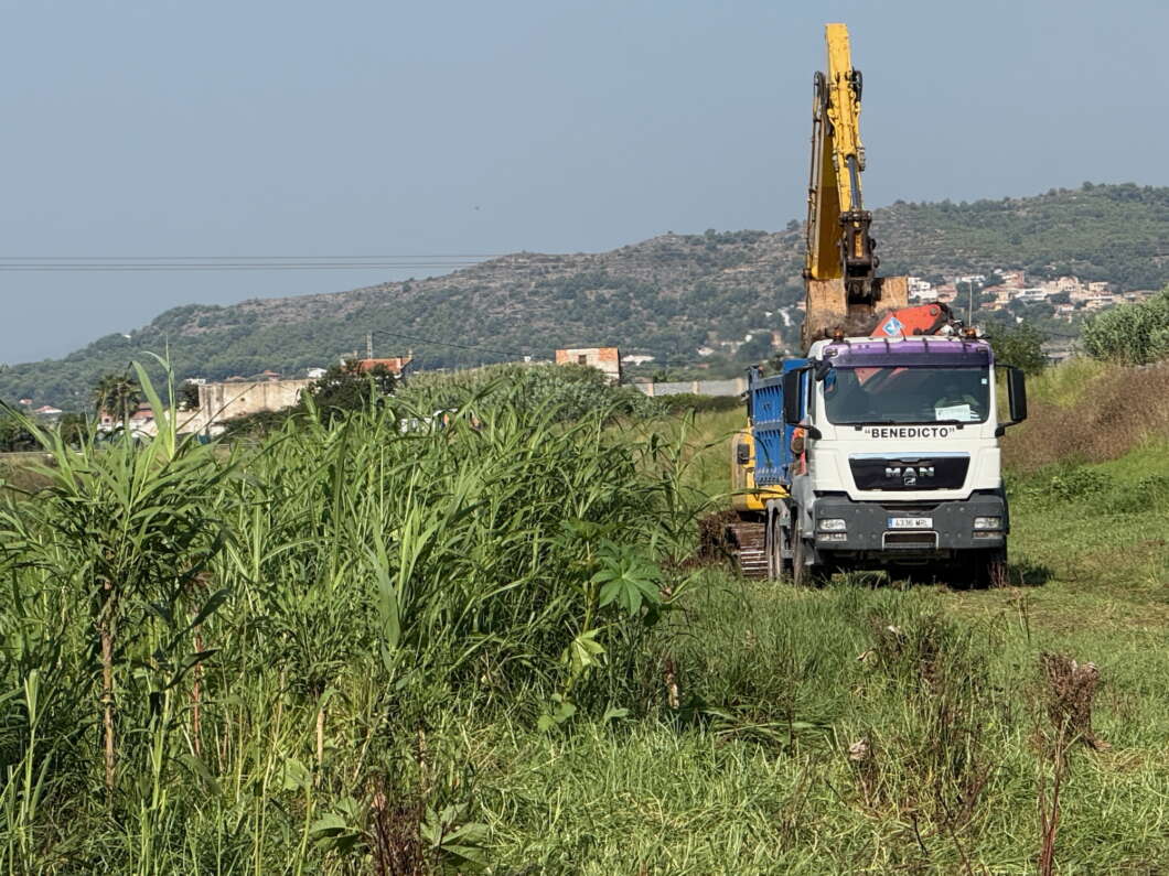 Limpieza cauce Río Seco CHJ castellón 120825