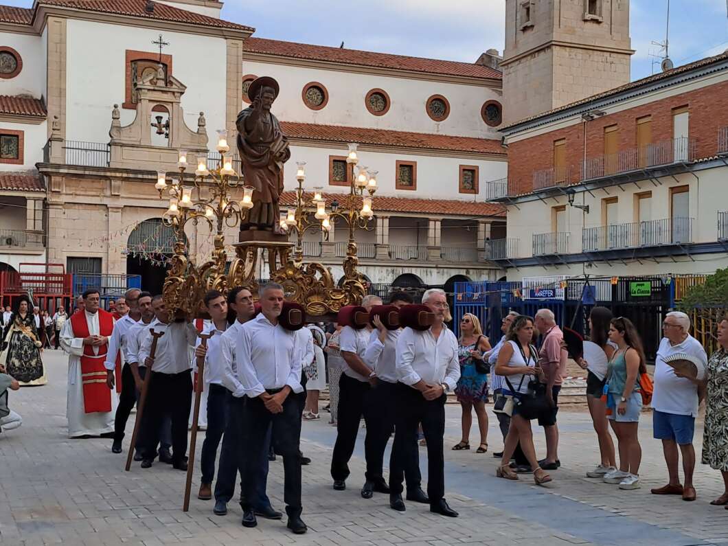 Nules celebra el Dia de Sant Bartomeu amb devoció i tradició