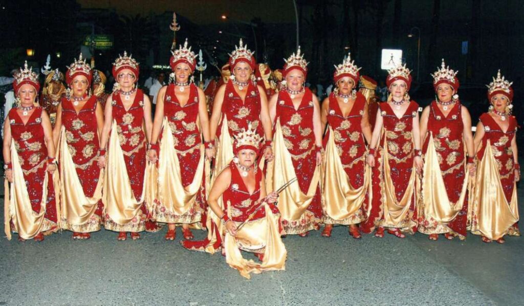 Peñíscola celebra 40 años de moros y cristianos