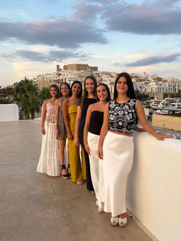 Arranca la cuenta atrás para las Fiestas de Peñíscola con el reparto de programas