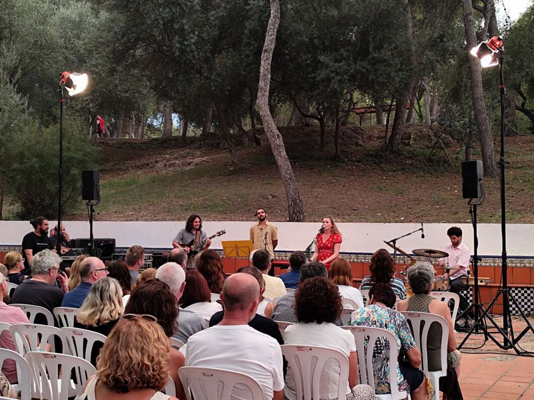 Luna Orleans tanca el cicle ‘Viu l’Estiu al Termet’ amb un concert emocionant