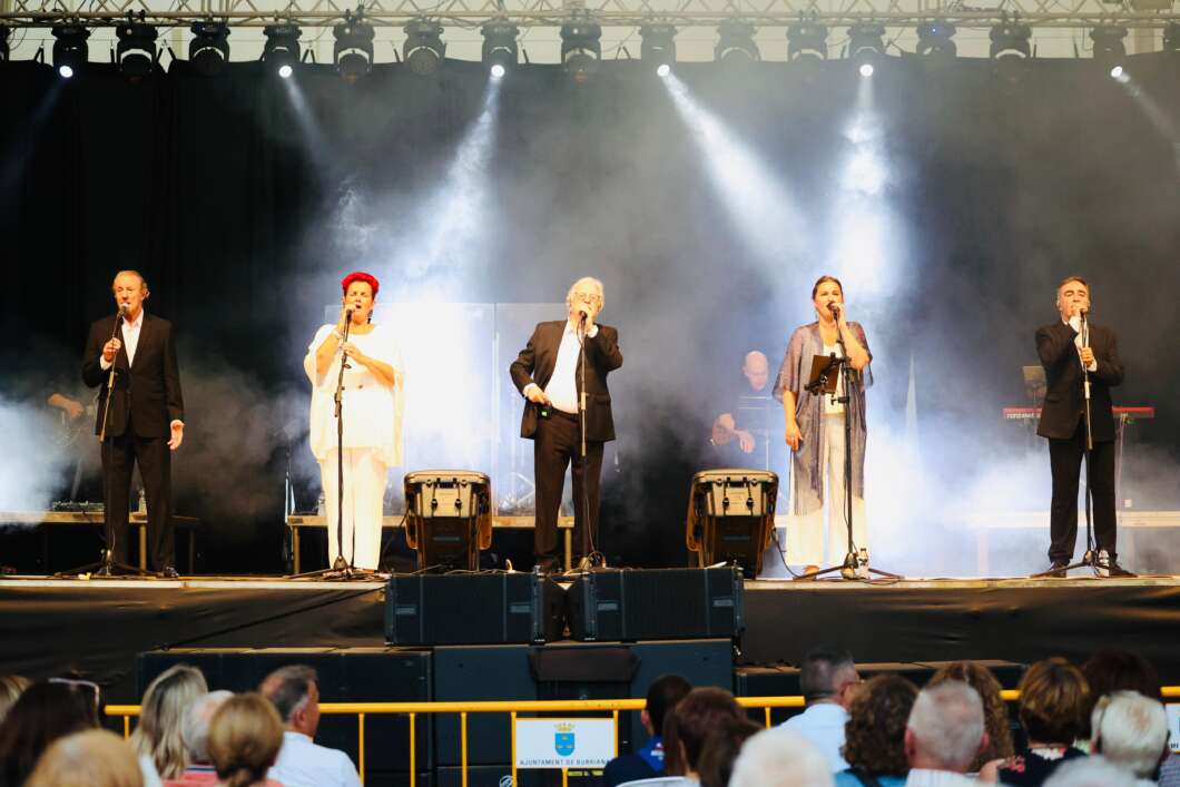 Burriana actuacion mocedades2