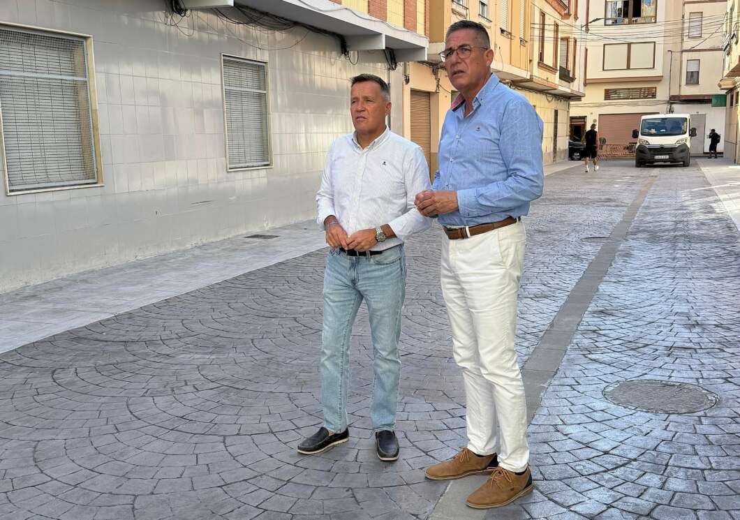 Burriana millora pavimentacio carrer