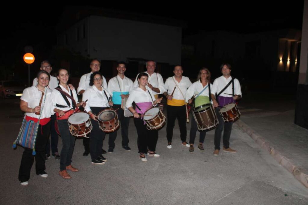 La presentació de les festeres i festers dona el tret d’eixida a les Festes Patronals d’Almenara 2025