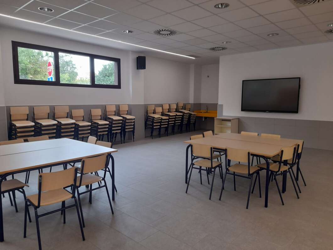 aula en colegio mestre canos en castello