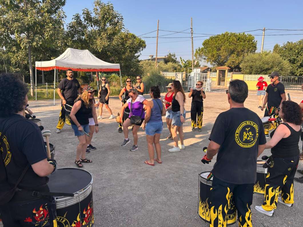 Castellón reúne a 20.000 vecinos en un verano lleno de vida en los barrios