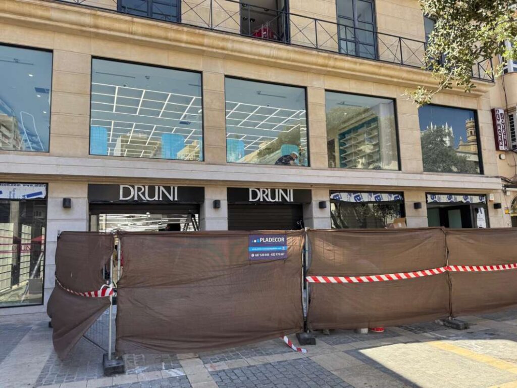 Próxima inauguración de Druni en la plaza Santa Clara Castellón 2025