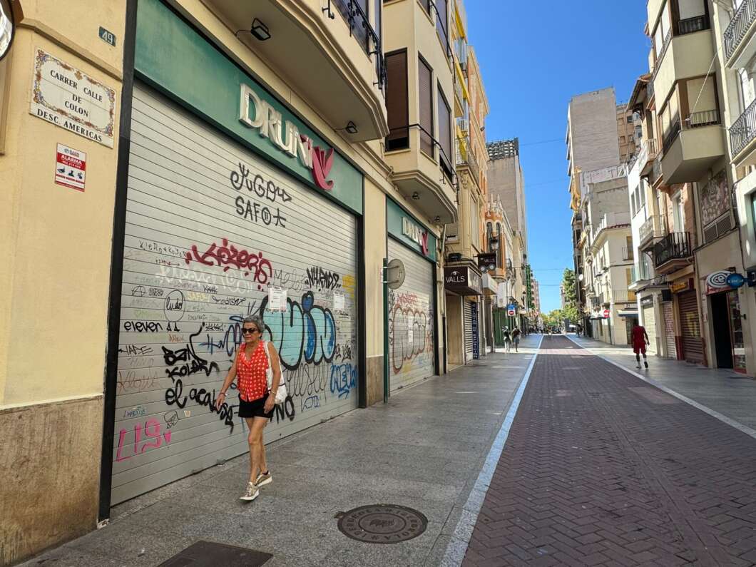 La sucursal de Druni de calle Colón cierra sus puertas 030925