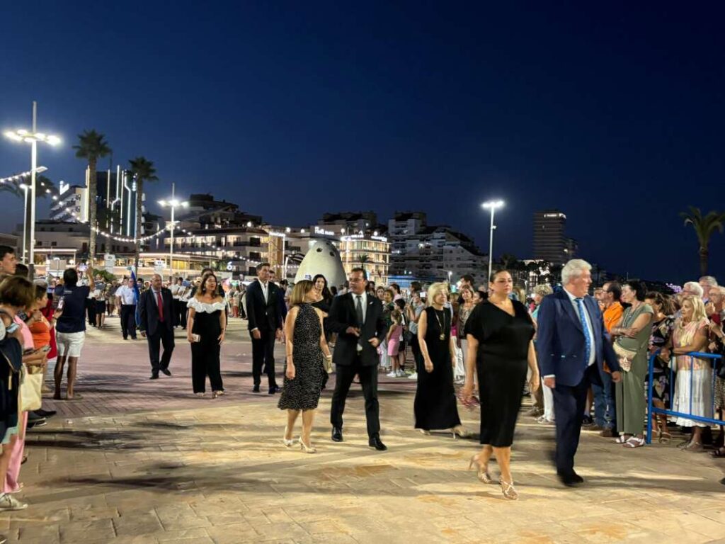 Peñíscola dice adiós a sus Fiestas Patronales con música, emoción y fuegos artificiales