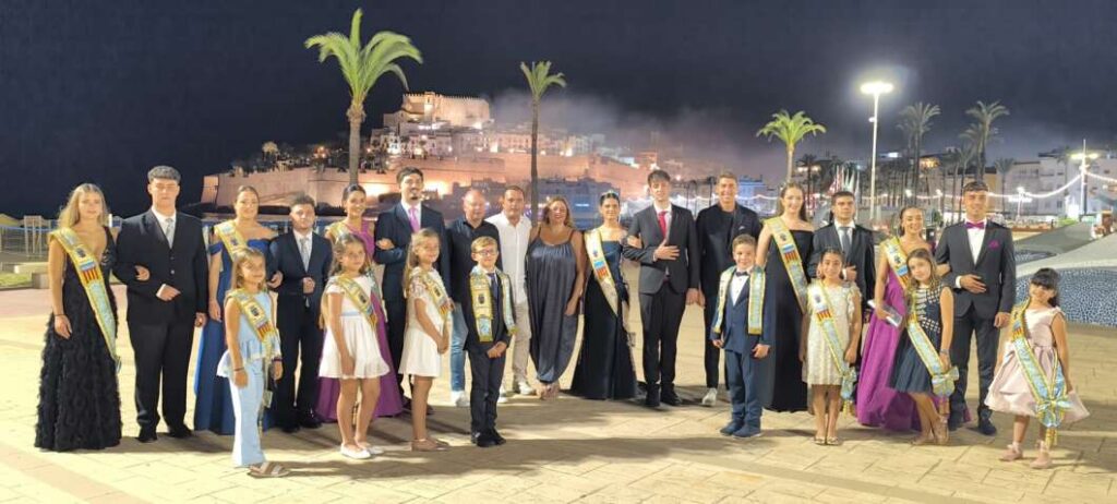 Peñíscola homenajea a sus turistas durante las fiestas patronales