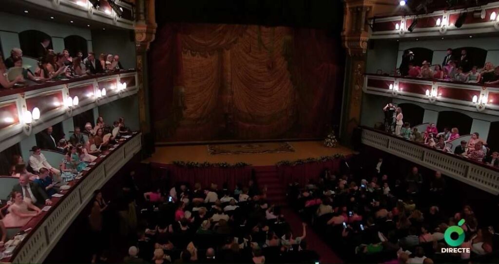 Imposición de bandas reina Clara Sanz Magdalena Castellón 2026