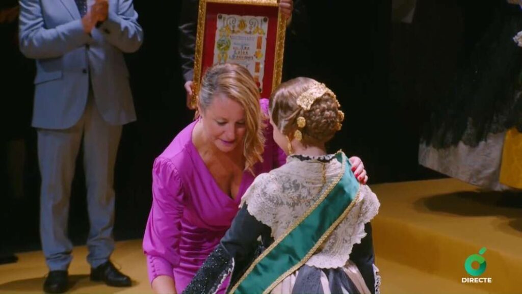 Ana colon Imposición de bandas representantes infantiles Magdalena 2026 Castellón