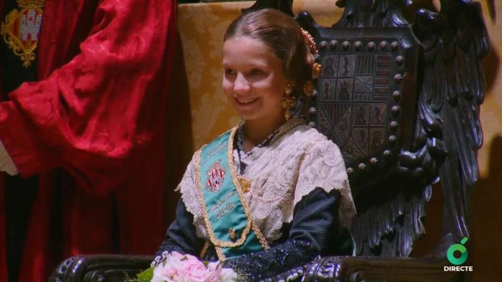 Ana colon Imposición de bandas representantes infantiles Magdalena 2026 Castellón