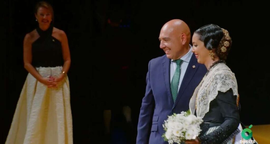 Danas ciudad. Imposición de bandas reina Clara Sanz Magdalena Castellón 2026