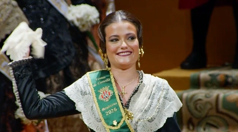 Imposición de bandas reina Clara Sanz Magdalena Castellón 2026
