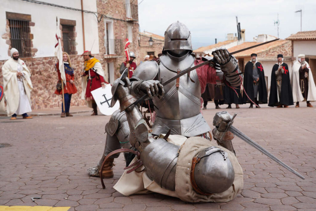 Èxit rotund de la primera trobada internacional d’ordes militars medievals a Vilafamés
