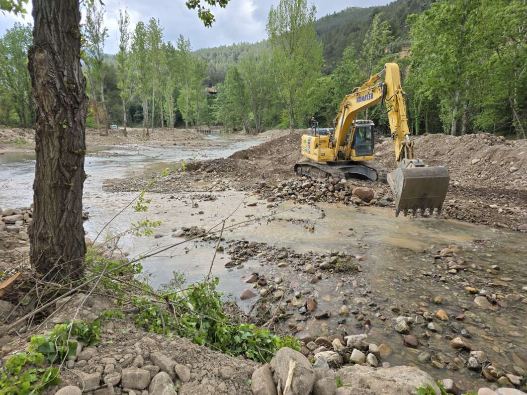 Montanejos recupera el río Mijares tras la intervención de la CHJ