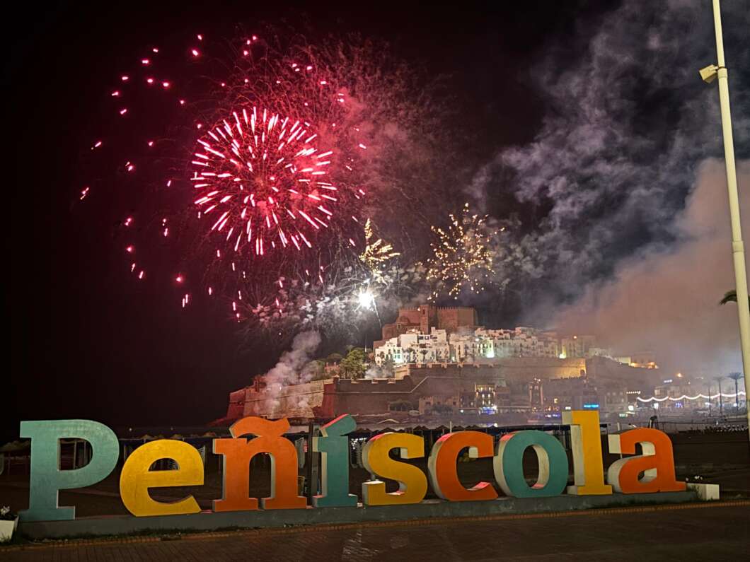 Peñíscola homenajea a sus turistas durante las fiestas patronales