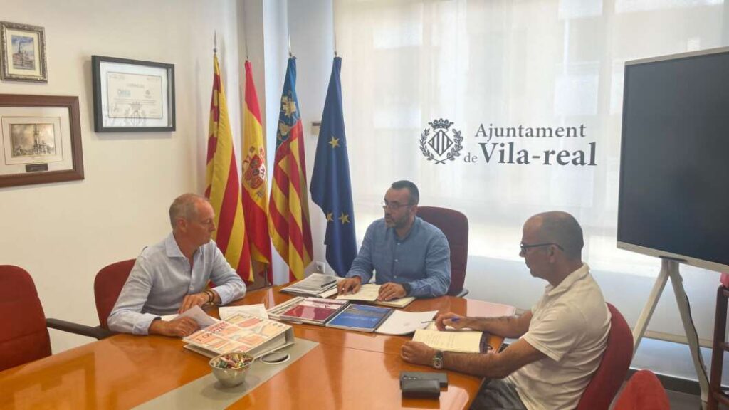 Reunió municipal pel Pla de comerç de Vila-real 2025