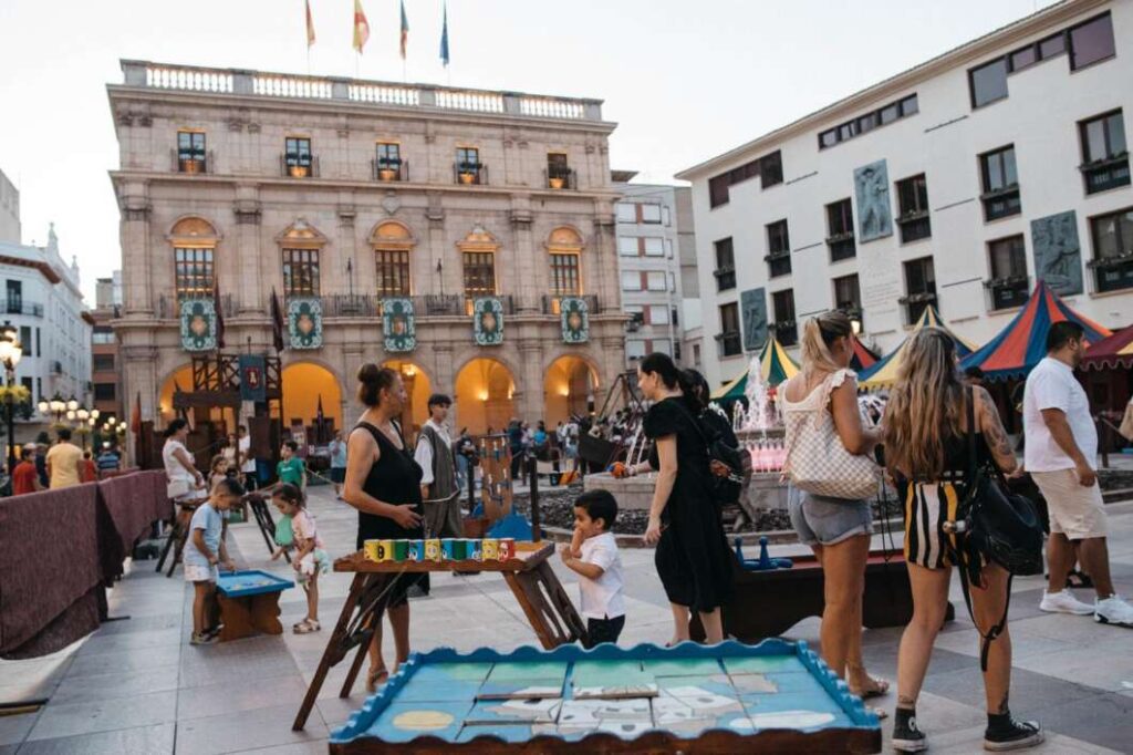 Rincón Medieval de actividades para niños en el 774 aniversario de la ciudad. 2025