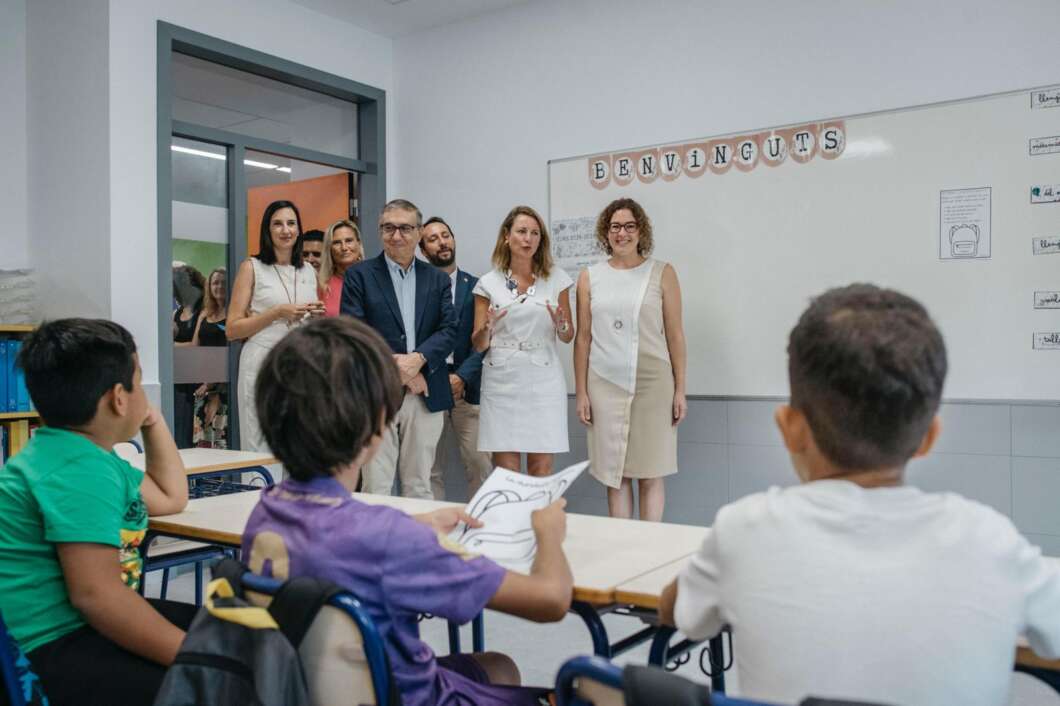 Inicio de curso escolar en colegio Mestre Canós de Castelló