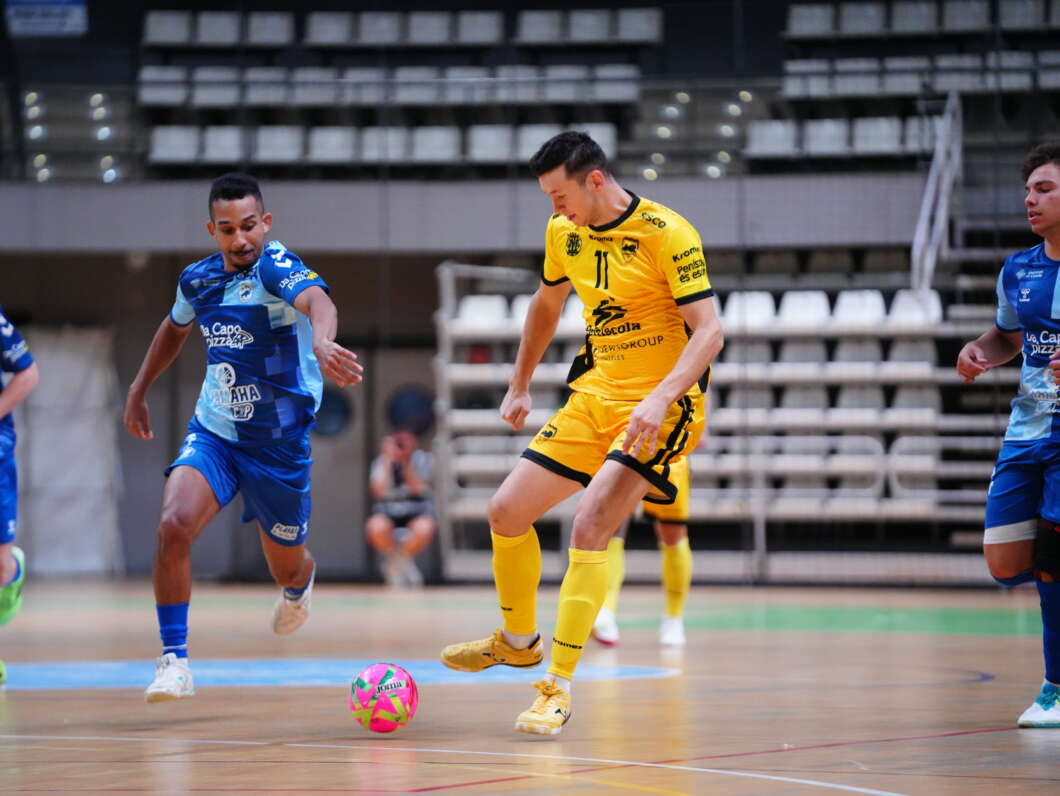 El Servigroup Peñíscola firma un festival de goles en Castellón y avanza a semifinales de la Supercopa Comunitat