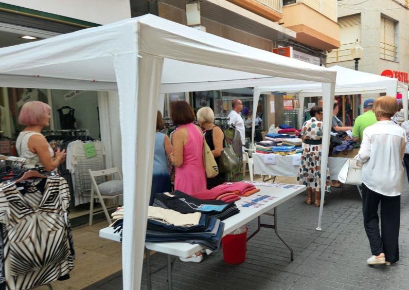 Los comercios de Vinaròs han tomado el centro de la ciudad