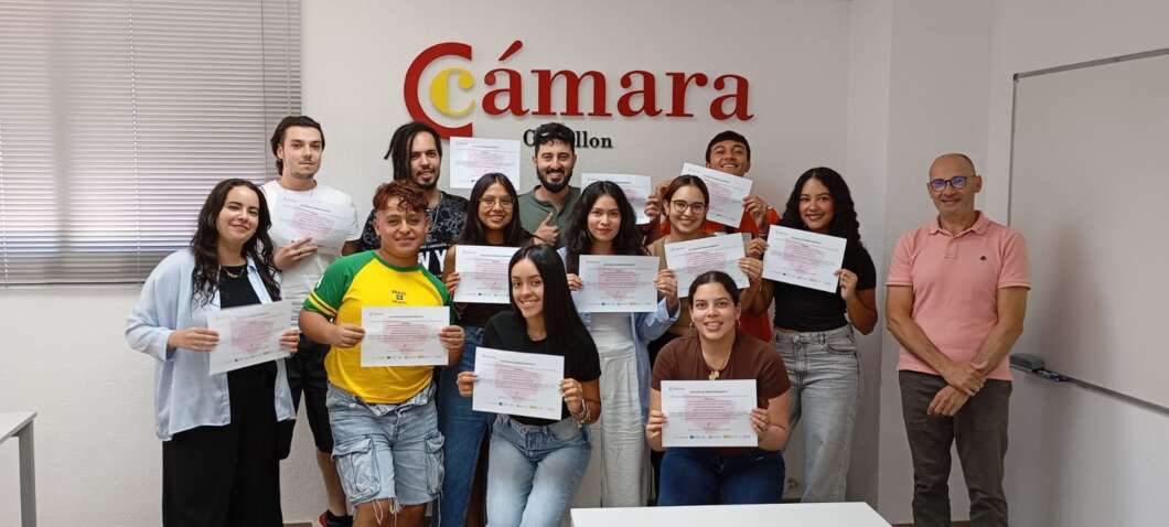 Cámara de Comercio impulsa a los futuros consultores digitales con un curso pionero de IA