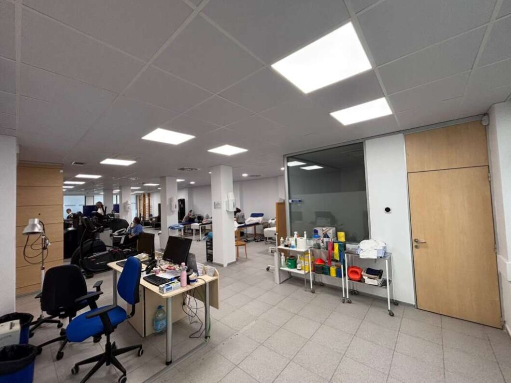 Unión de Mutuas moderniza su centro asistencial de Barcelona con un sistema de climatización más eficiente