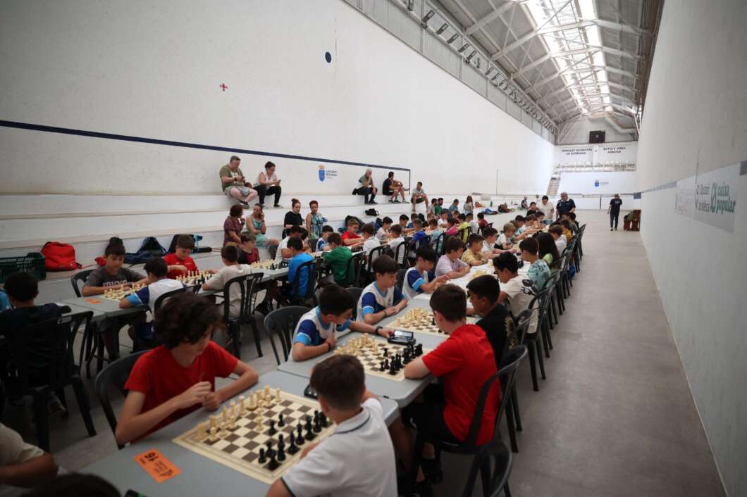 Burriana reforça els escacs escolars i ampliarà la iniciativa a totes les aules de 5é i 6é de Primària