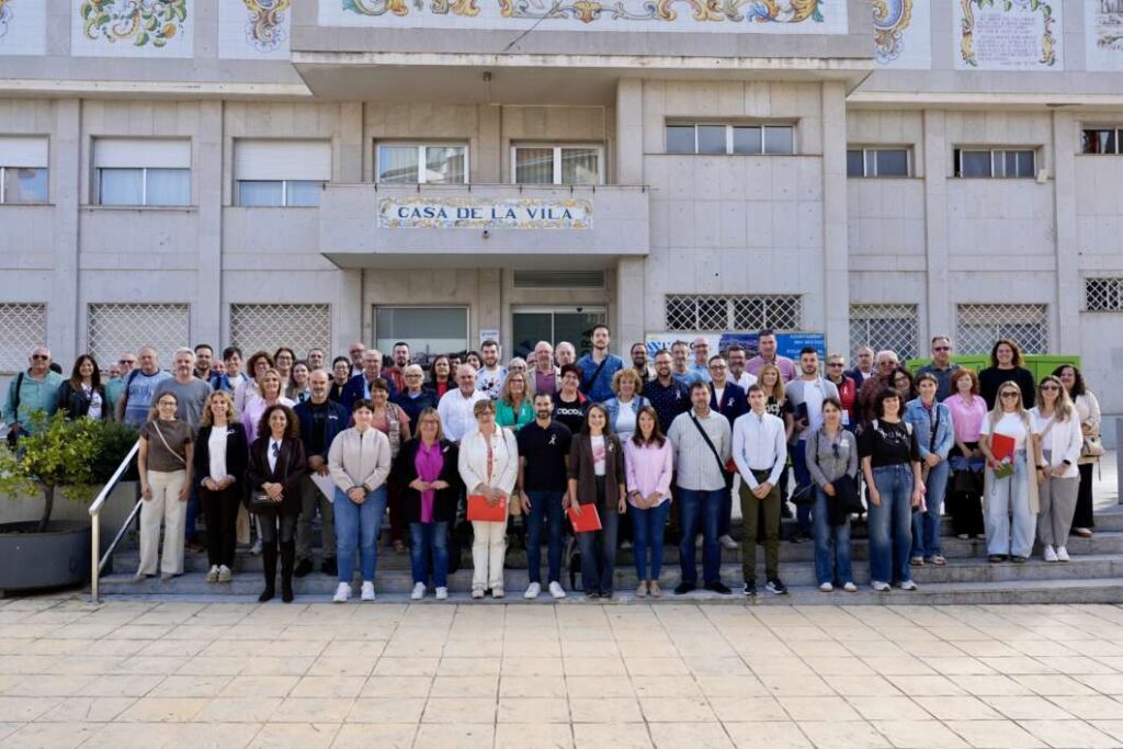 Falomir alerta que el PP arrossega els municipis a la inestabilitat “per haver-se agenollat davant VOX”