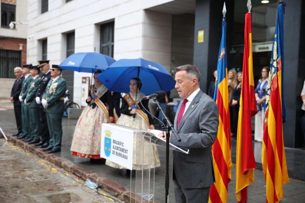 Burriana celebra el Dia de la Hispanitat amb un emotiu homenatge