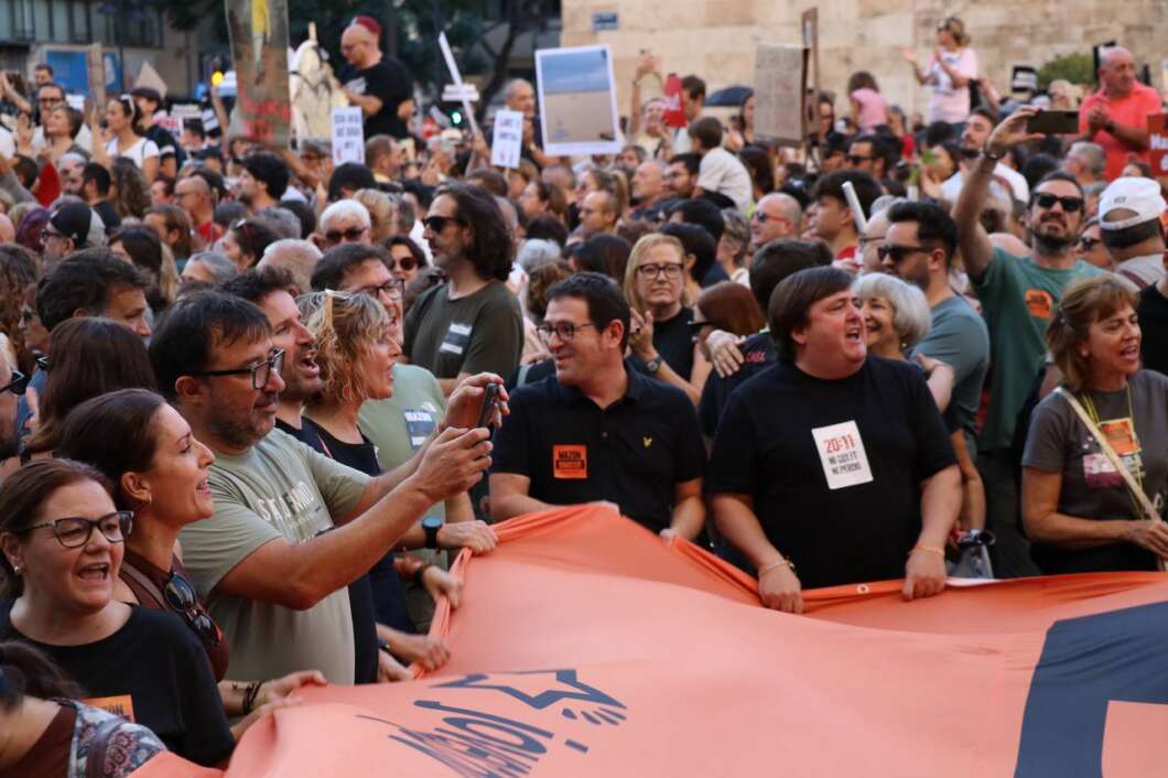 Compromís pide a Carrasco un minuto de silencio el 29 de octubre en memoria de las víctimas de la Dana de 2024