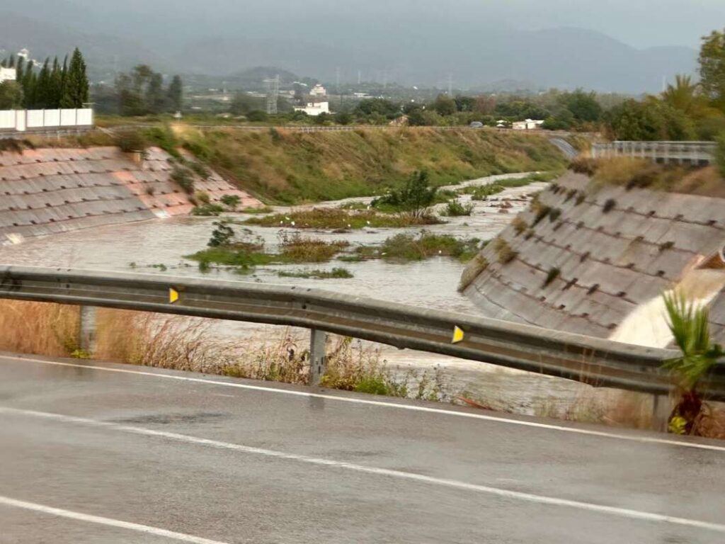 El Ayuntamiento de Castellón activa el Cecopal ante la alerta naranja y refuerza el operativo de emergencia