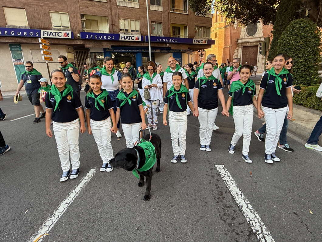 Romería Inclusiva a la Magdalena invidentes con perros guía