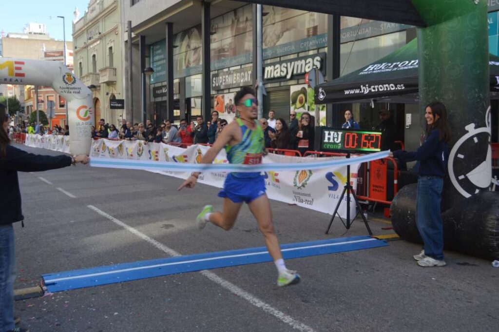 Vila-real: Èxit solidari en la Cursa 5K dels Lluïsos