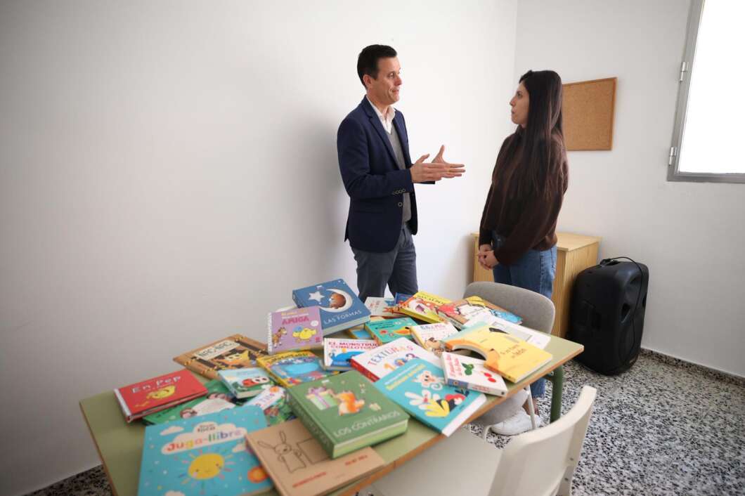 Burriana invierte material escolar