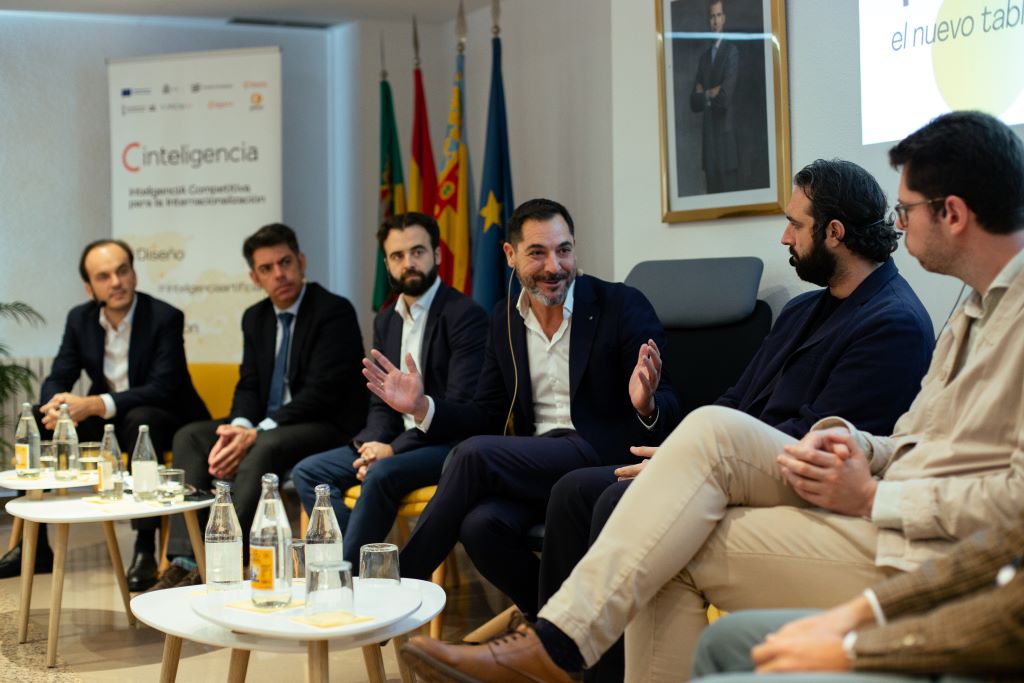 Cinteligencia 2025 sitúa la re-globalización y la seguridad logística en el centro del futuro económico