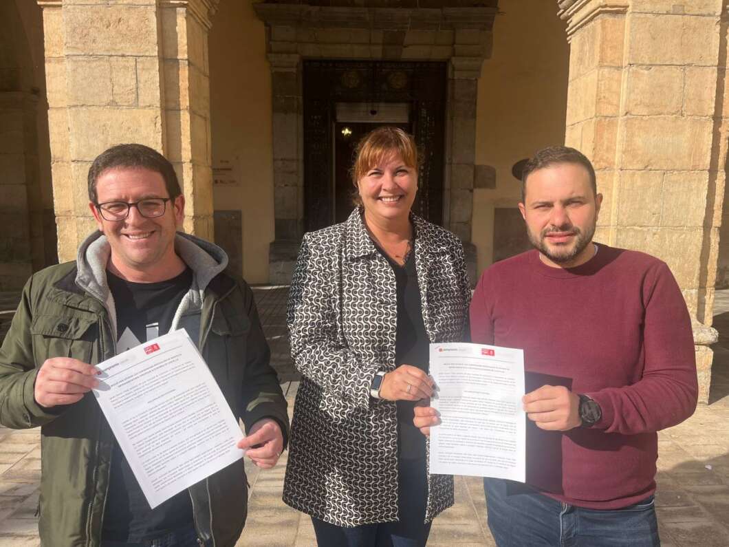 Compromís i PSPV reclamen aturar la conversió irregular de baixos comercials en habitatges