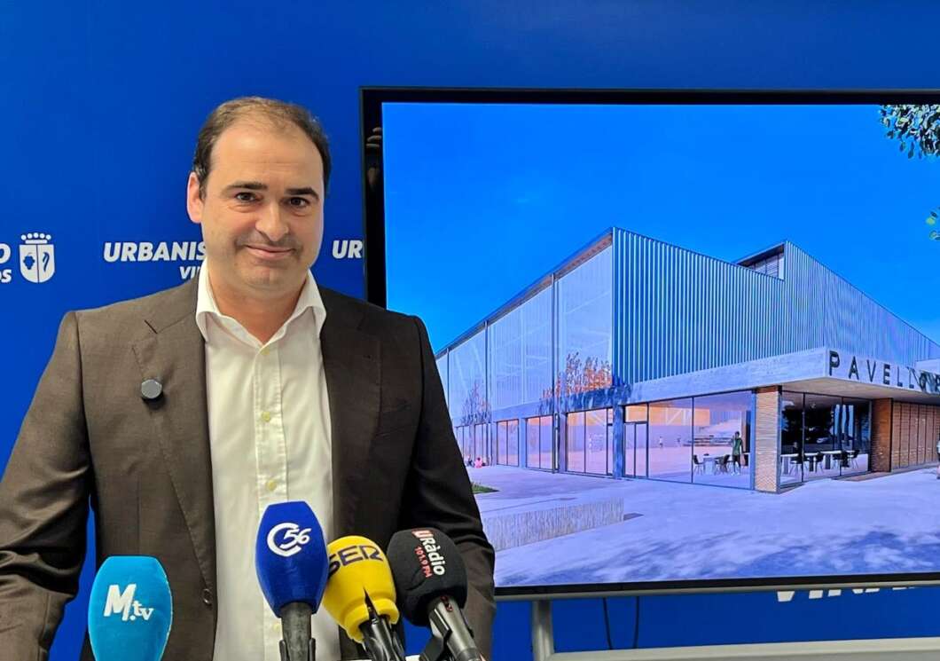 Juan Amat, Vinaròs, Pabellón Municipal