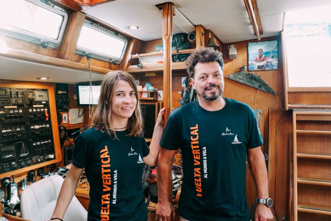 PortCastello, Vuelta vertical, salida