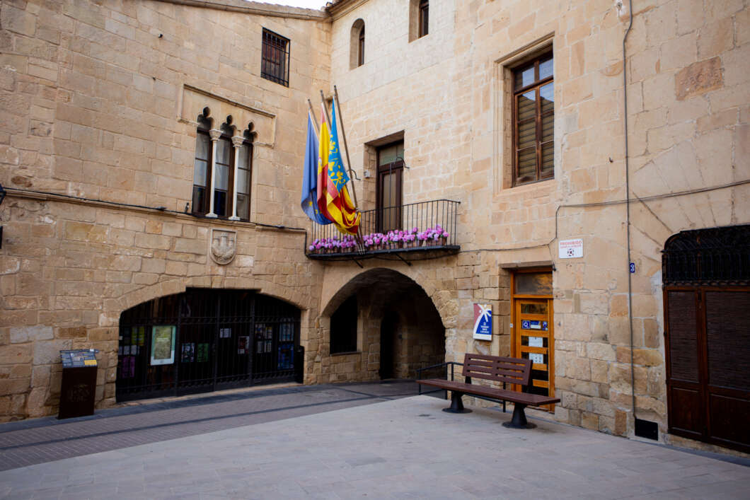 ajuntament de cabanes