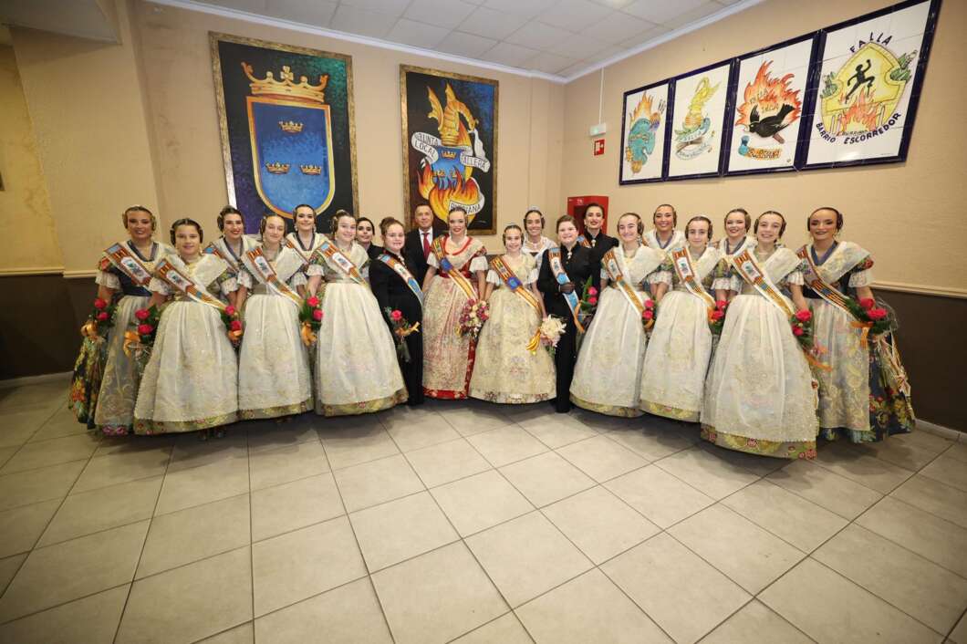 Burriana acomiada les Reines Falleres 2025 en un emotiu acte a la Llar Fallera