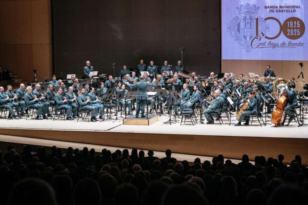 La Banda Municipal de Castellón estrena el pasodoble ‘Leonor de Borbón’ en su concierto del centenario