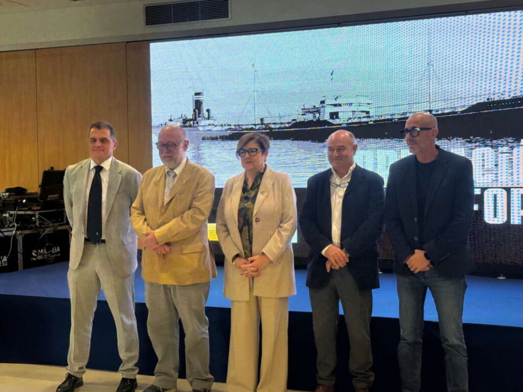 Presentaación del documental del rescate del Woodford en 2012